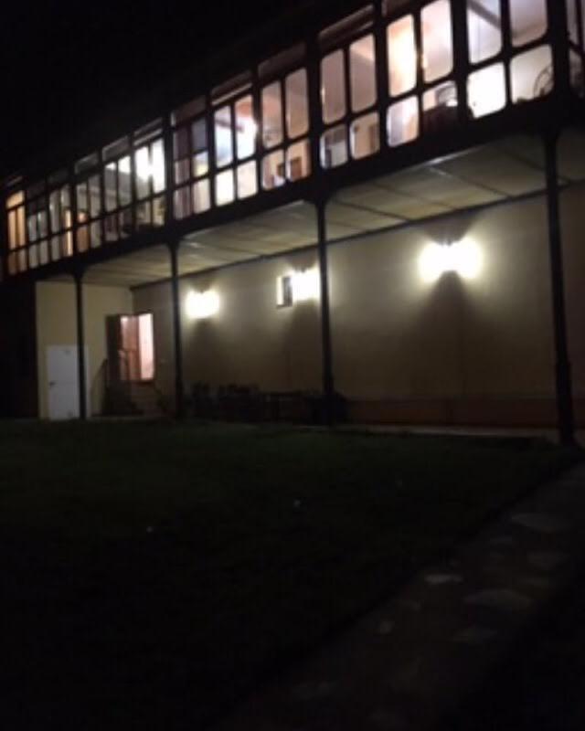 La Cochera De Somao, Casona De Tipologia Indiana Somado Exterior photo